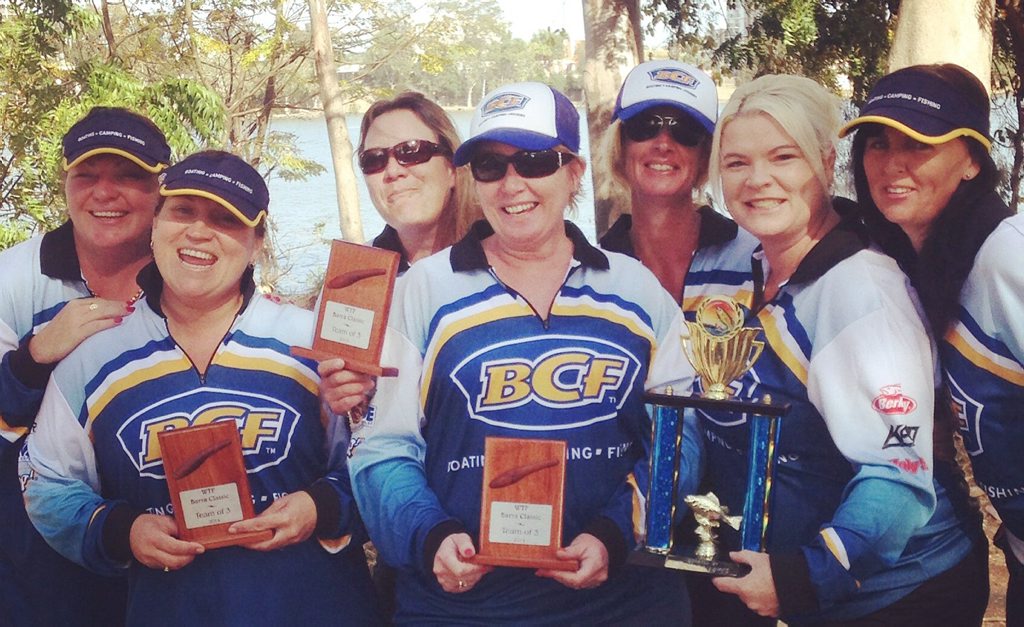 Nicola Kelbie, Alex Crozier, Sandra Vick, Leeann Farrell, Karen Hetherington, Tash Fee and Tracey Rule of the Rapala Barra Babes. Nicola Kelbie, Alex Crozier, Sandra Vick, Leeann Farrell, Karen Hetherington, Tash Fee and Tracey Rule of the Rapala Barra Babes.